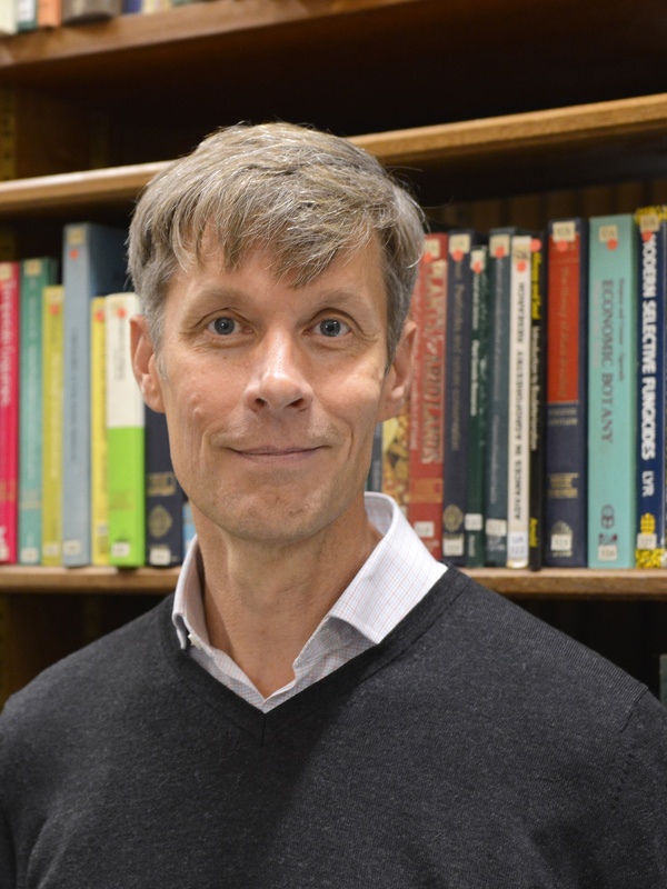 Professor Julian Hibberd